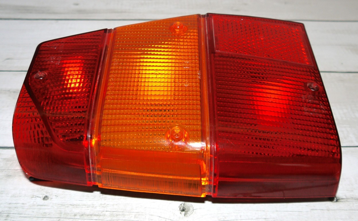 Lancia Delta première série - Code Siem - 12851 - Feu arrière gauche complet neuf