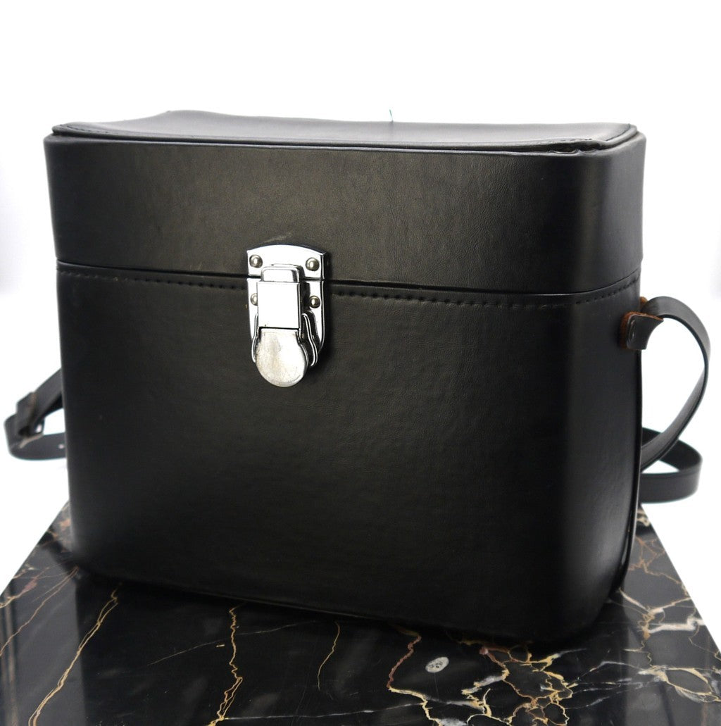 Nikon Nikkormat FT- Set- with accessories- Period: 1966