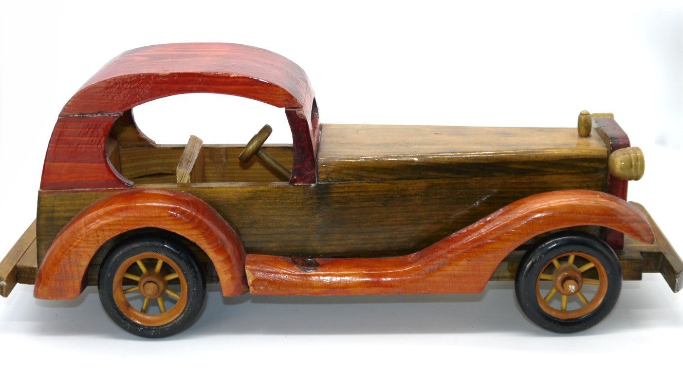 Automobile Giocattolo in Legno Intagliato – China-1993-handmade-dettaglio profilo
