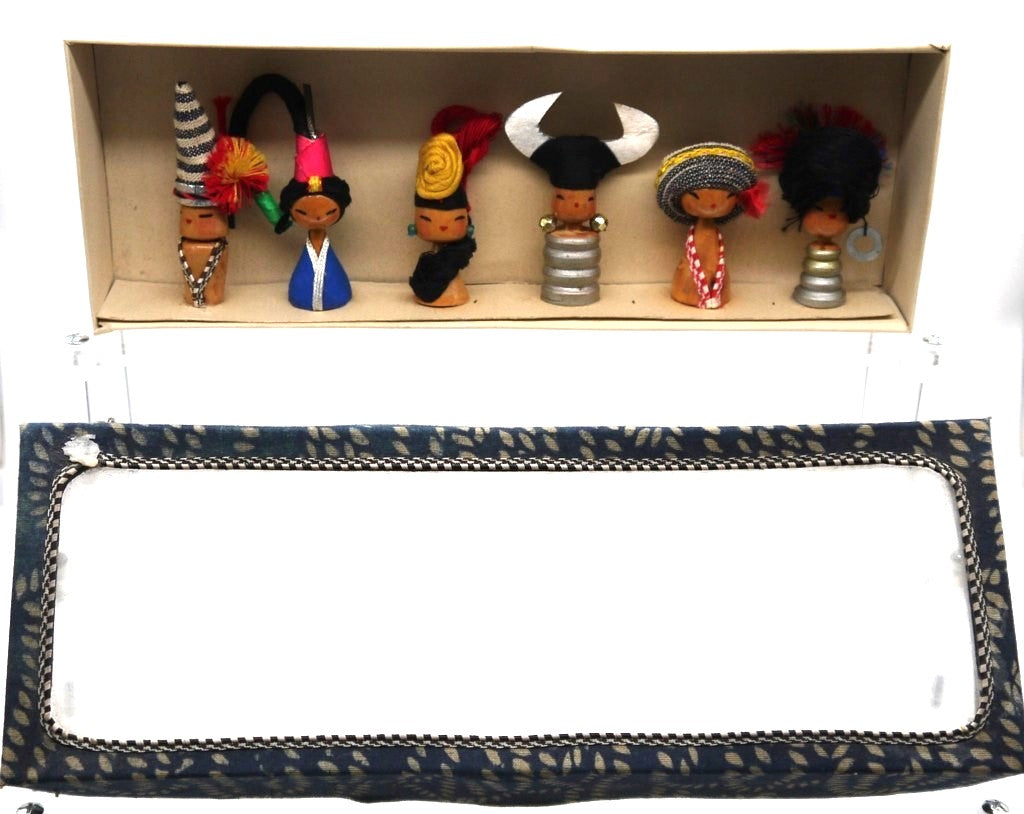 Bamboline folkloristiche Asiatiche-Epoca: anni 80