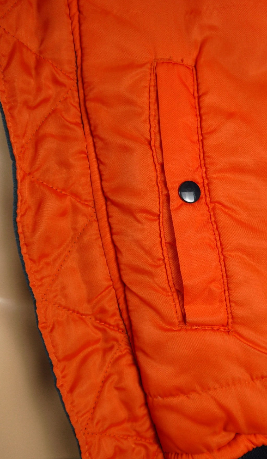 Bomber Flight Jacket Modello MA-1 Flyer’s Man Intermediate-dettaglio tasca interna