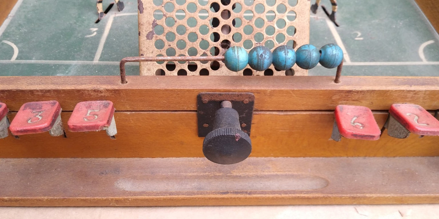 calcetto da tavolo 1950 dettaglio