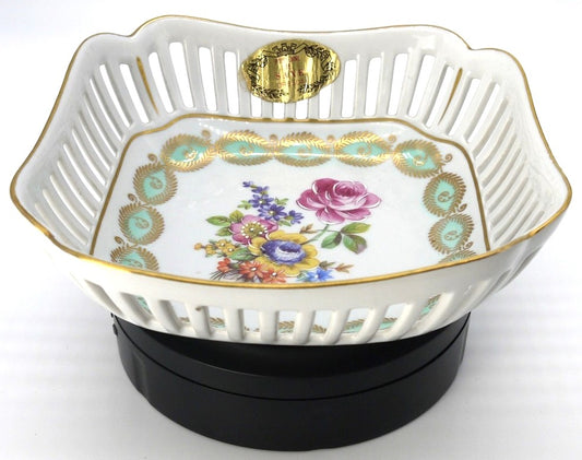 Saxe Porcelain Fruit Bowl/Centerpiece - Period: 1970-1980