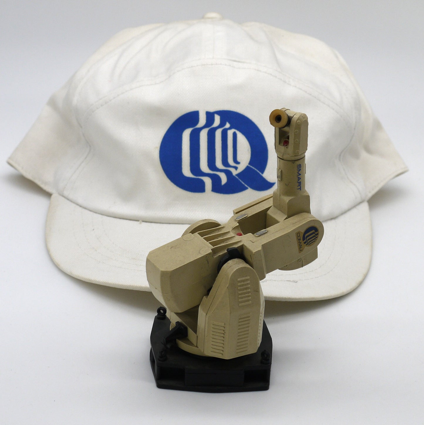 Vintage Italian Robotics / Factory Memorabilia Set – Comau – Epoca: primi 90