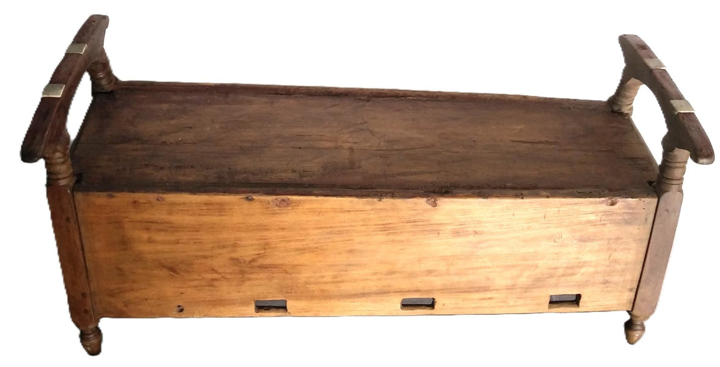 Culla in legno realizzata a mano Epoca:1920