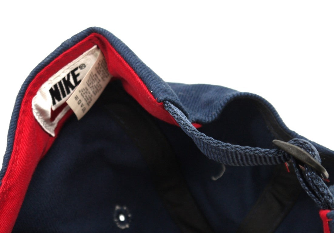 FC Barcelona Nike Cap – Just Do I -dettaglio etichette interne Nike