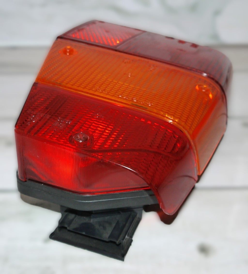 Lancia Delta première série - Code Siem - 12851 - Feu arrière gauche complet neuf