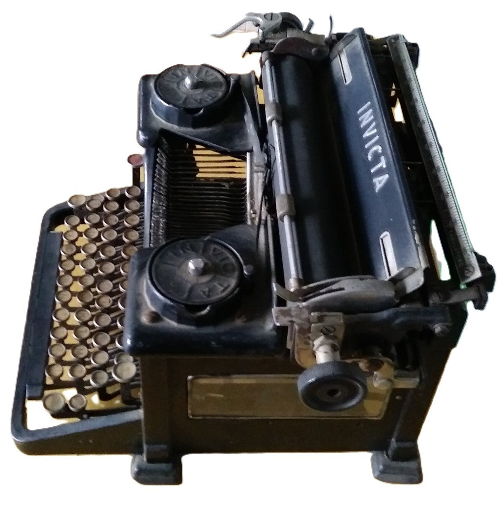 Machine à écrire INVICTA 60 - à restaurer - Période : 1936/39
