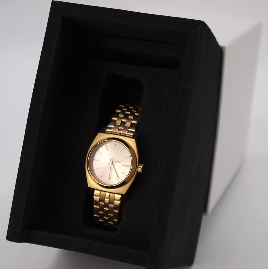 Montre femme Nixon Small Time Teller (Couleur : Or rose) réf. A399