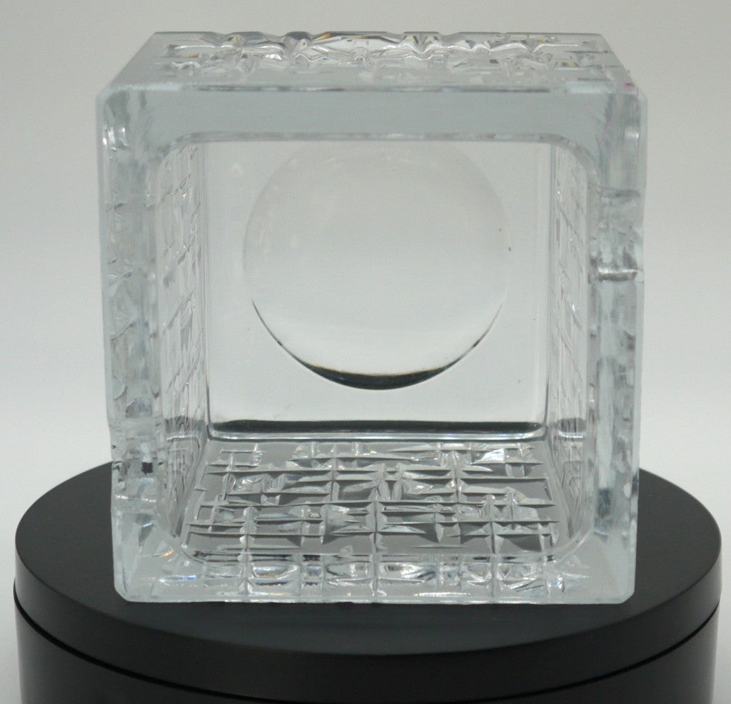 Heavy worked crystal ashtray - Period: 1970/1975