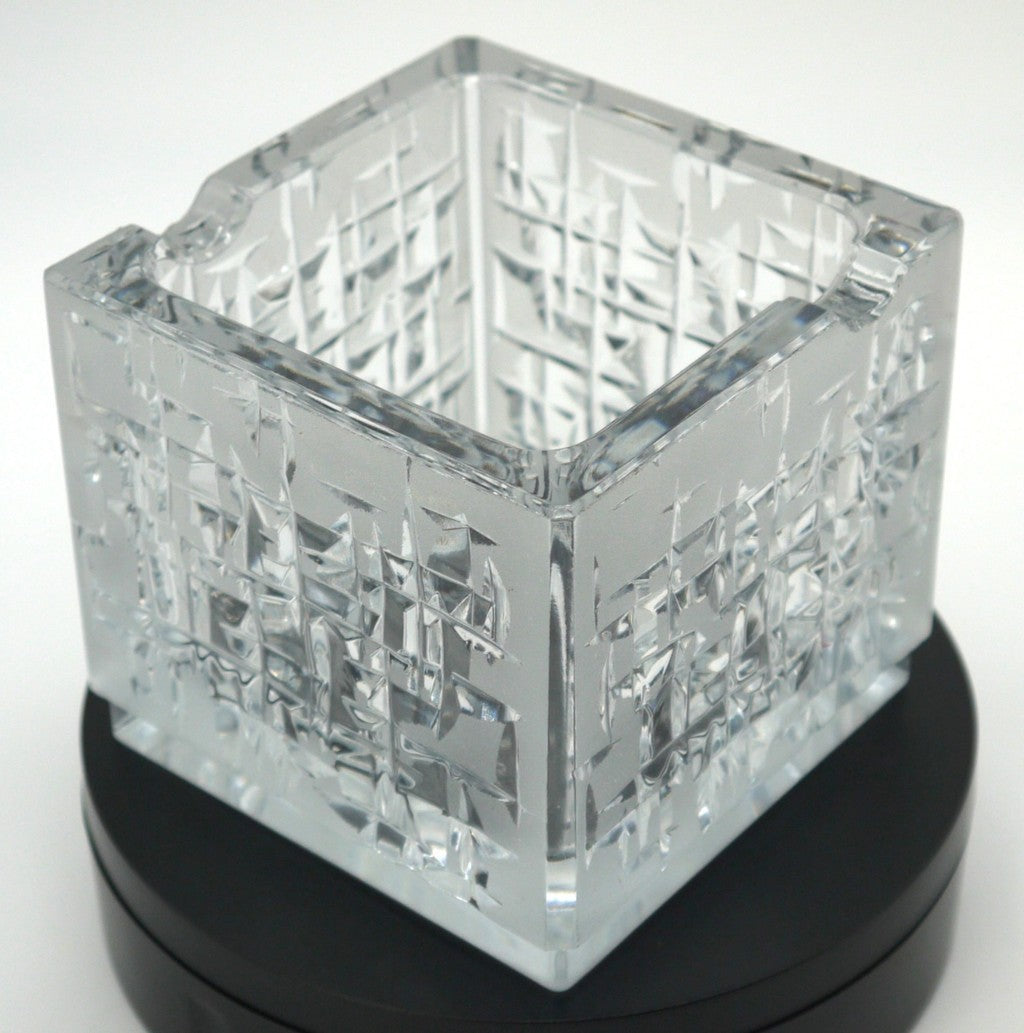 Heavy worked crystal ashtray - Period: 1970/1975