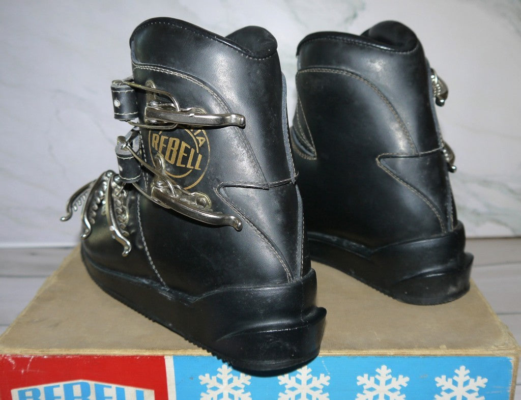 Rebell Austria Women's Ski Boots - Art 1250 - Karinzia - Period: 1964/1965