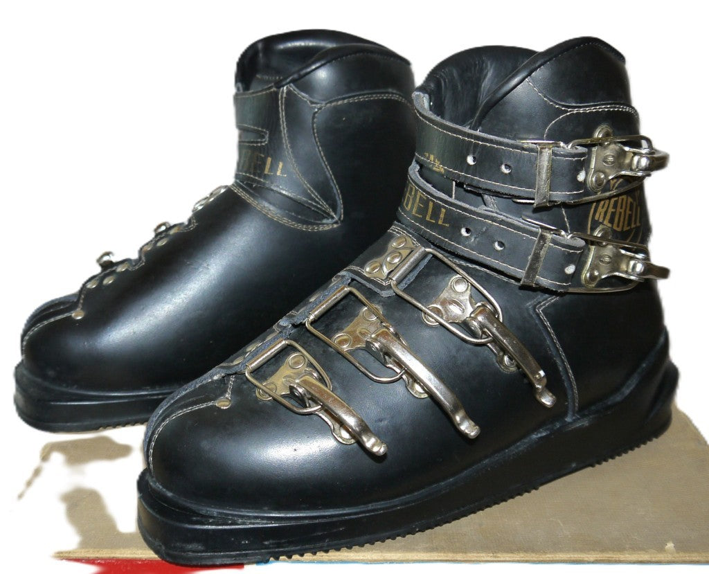 Rebell Austria Women's Ski Boots - Art 1250 - Karinzia - Period: 1964/1965