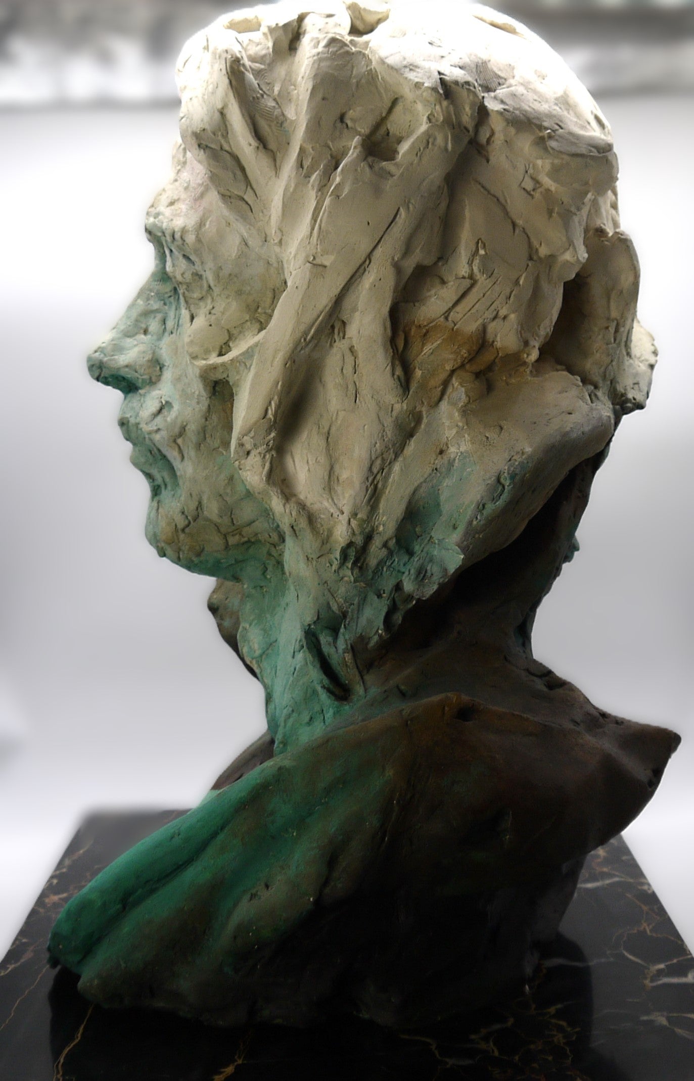 Tête d'homme « Adan », sculpture de Stefano Mussato Galeano