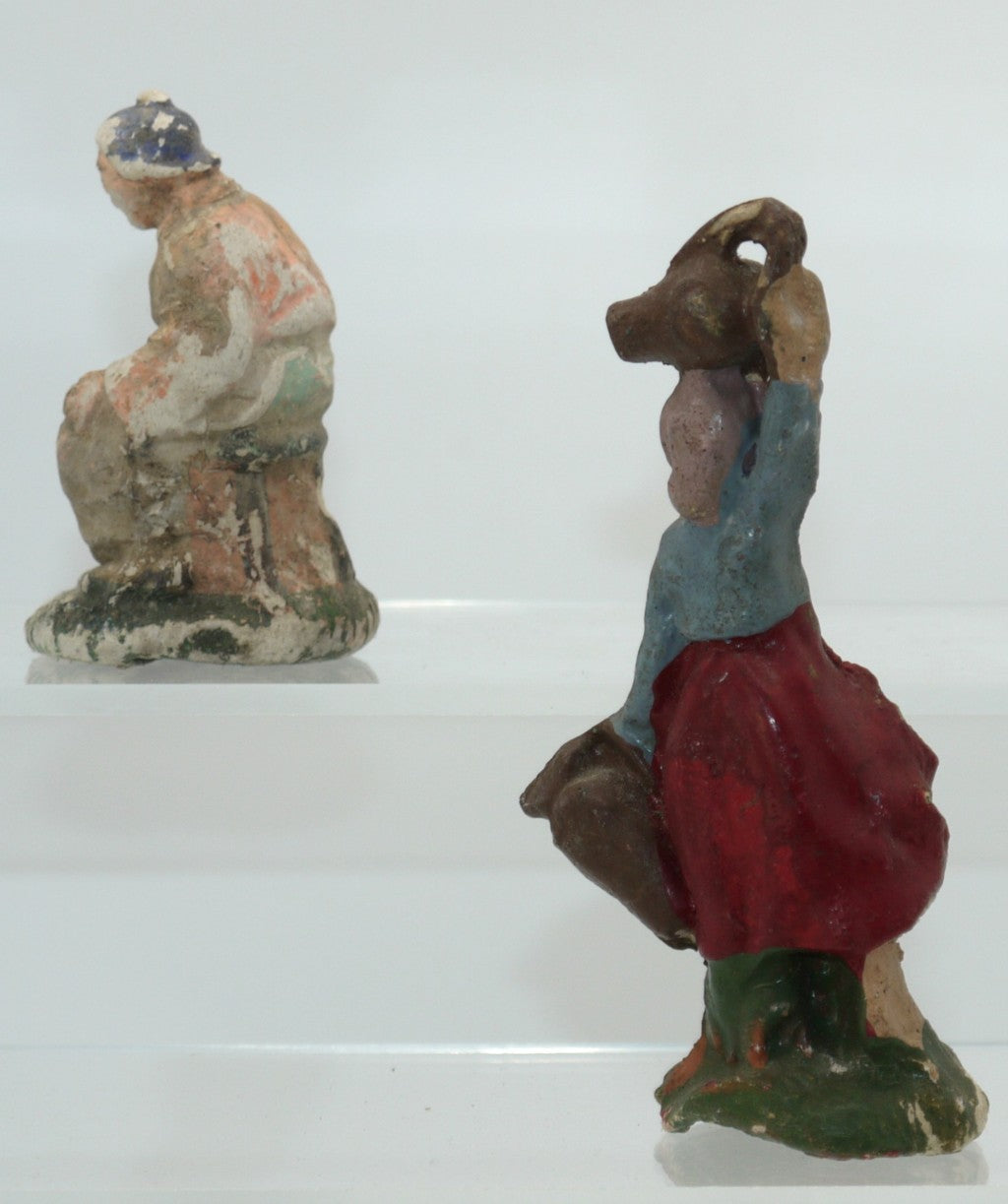 Figurines en plâtre représentant une crèche - Période : 1920/1930