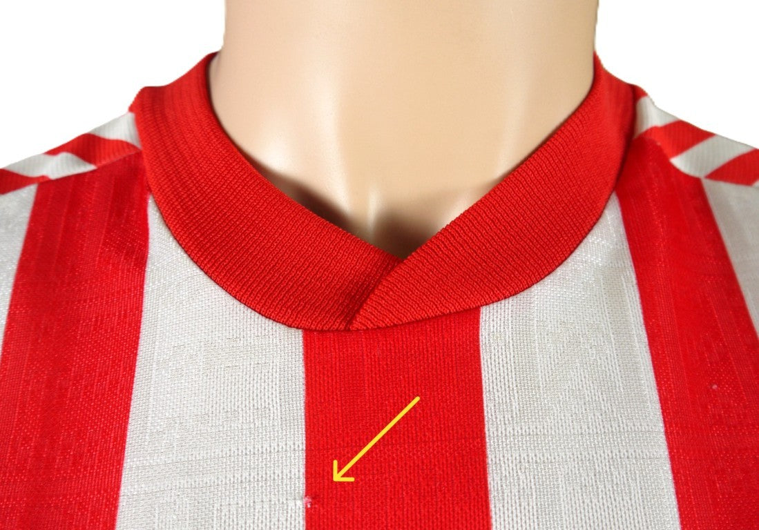 Sunderland AFC Home Shirt – Hummel / VAUX-1989/91-dettaglio difetto zona alta