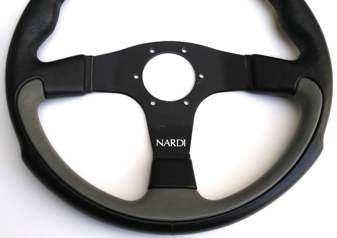 Nardi -Volante in pelle bicolore 3 razze-Epoca:1995