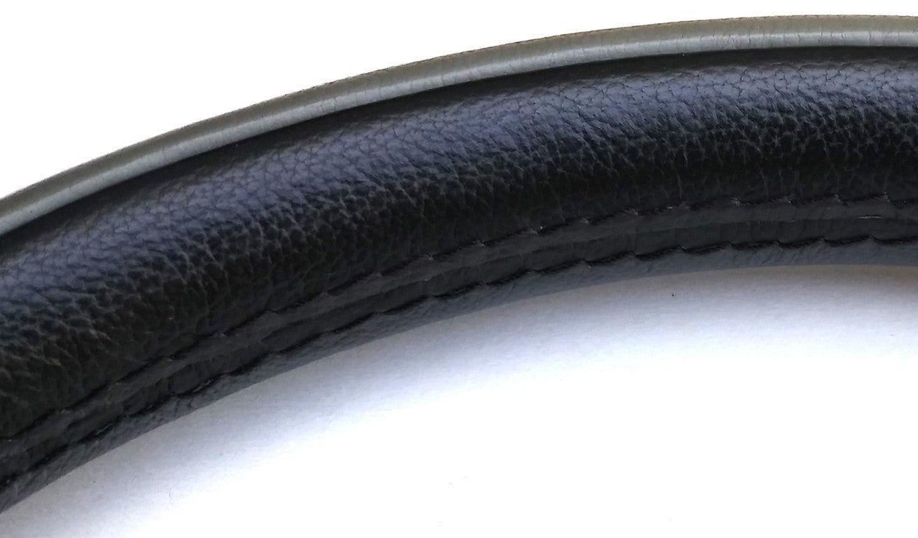 Nardi volante pelle anno 1995 dettaglio cuciture